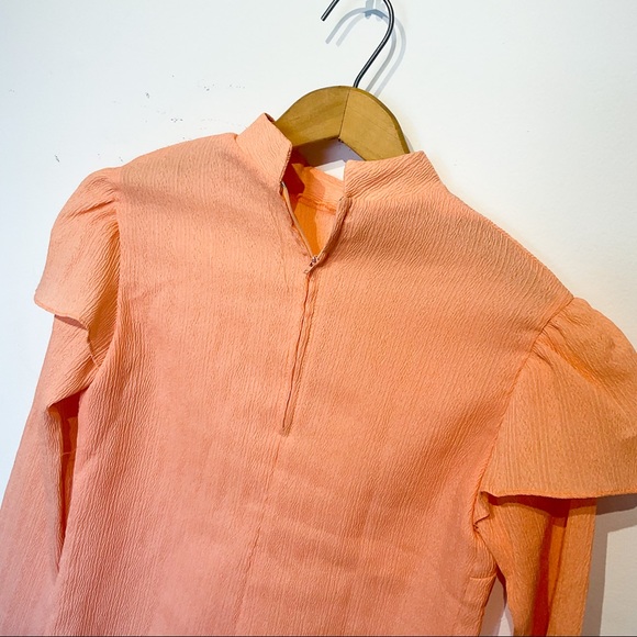 VINTAGE 60s Coral Ruffled Sleeve Blouse - Picture 8 of 11
